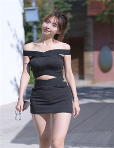 《苏仨在yy掀裙子照片-波多野结衣巨乳在线看》