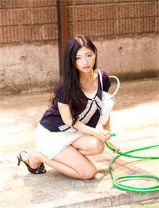 《花房姑娘HD免费高清版视频-k8经典无限制片》