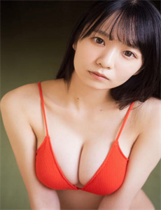 《色请游戏-美女被男生捅了下面部位的视频》