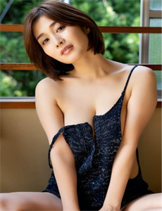 《美女视频秀-甜美的咬痕动漫全集在线观看》