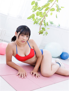 《大胸美女裸身色诱网站-狐狸踩踏》